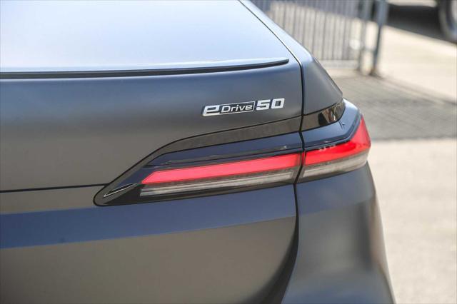 new 2025 BMW i7 car, priced at $119,425