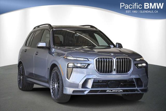 new 2025 BMW X7 car, priced at $157,645