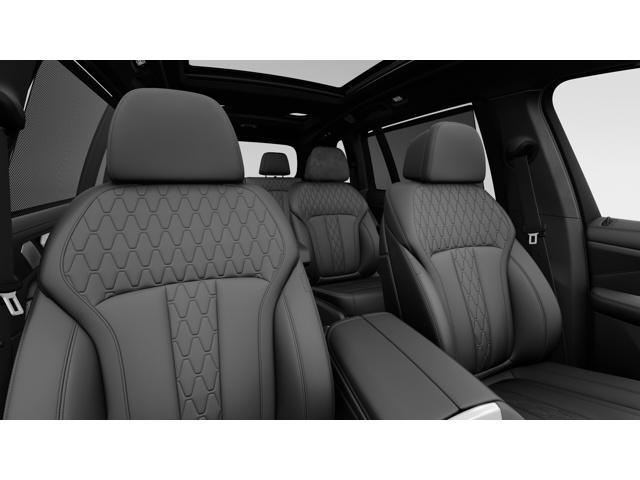 new 2026 BMW X7 car, priced at $122,140