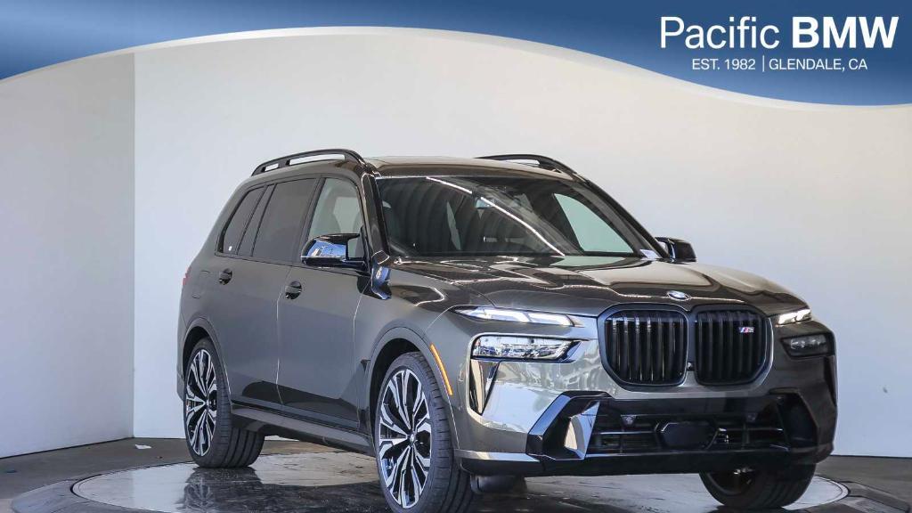 new 2025 BMW X7 car, priced at $124,960