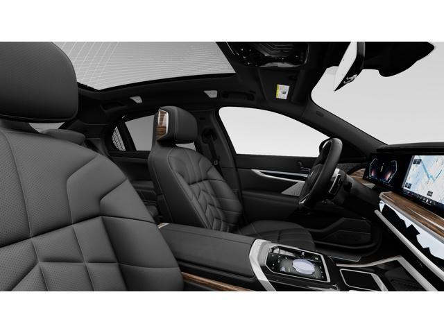 new 2025 BMW 760 car, priced at $137,425
