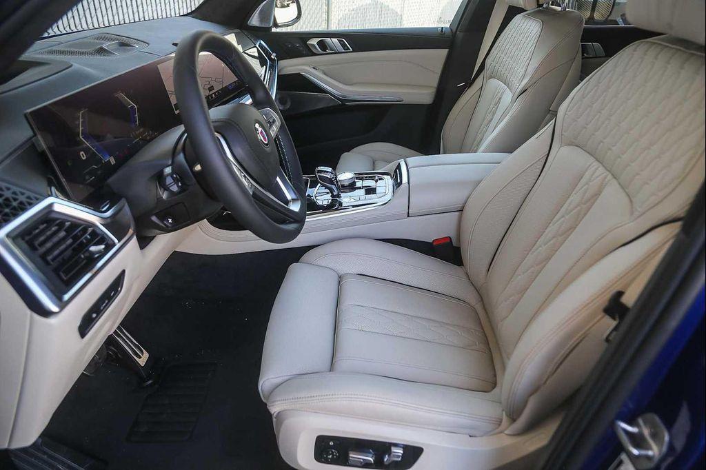 new 2026 BMW ALPINA XB7 car, priced at $161,125