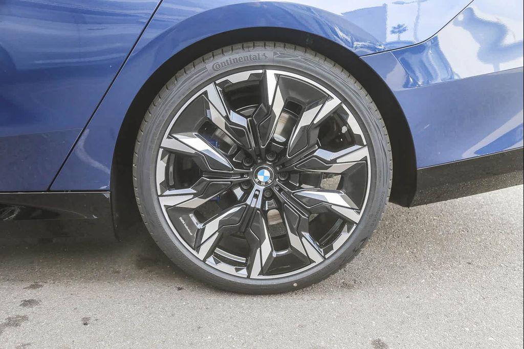 new 2026 BMW i5 car, priced at $81,120