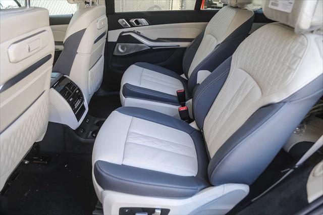 new 2026 BMW ALPINA XB7 car, priced at $163,475