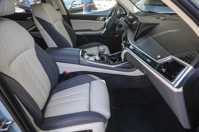 new 2026 BMW ALPINA XB7 car, priced at $163,475