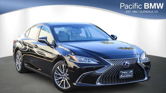 used 2020 Lexus ES 300h car, priced at $31,881