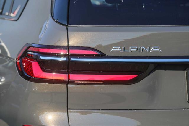 new 2026 BMW ALPINA XB7 car, priced at $163,925
