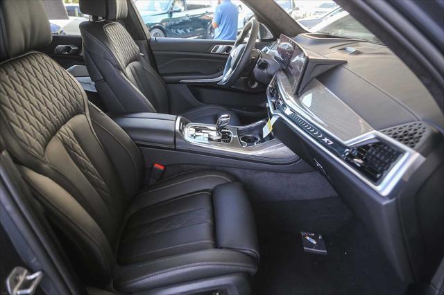 new 2026 BMW ALPINA XB7 car, priced at $163,925