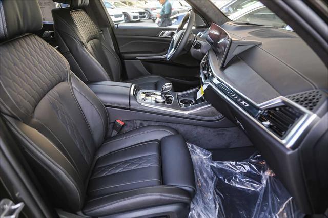 new 2026 BMW ALPINA XB7 car, priced at $157,725