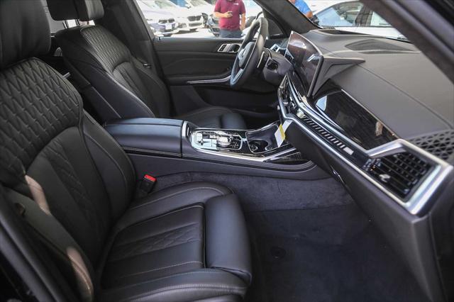 new 2026 BMW X7 car, priced at $115,625