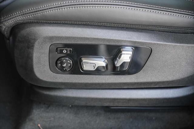 new 2026 BMW X7 car, priced at $115,625