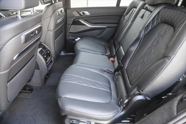 new 2026 BMW X7 car, priced at $115,625