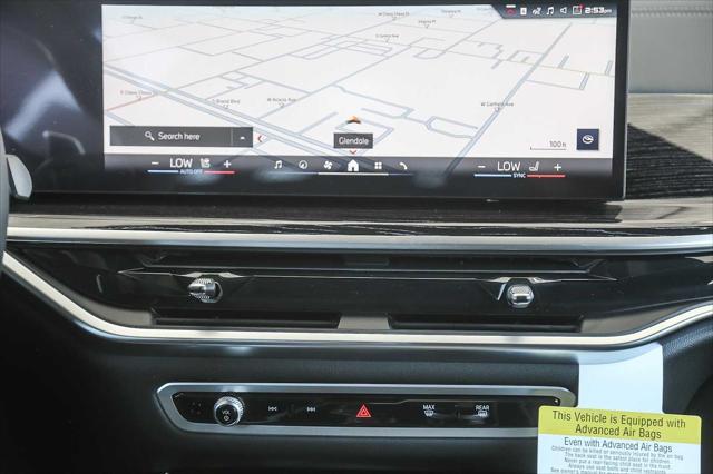 new 2026 BMW X7 car, priced at $115,625