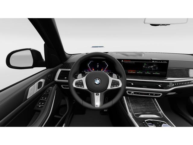 new 2026 BMW X7 car, priced at $93,365