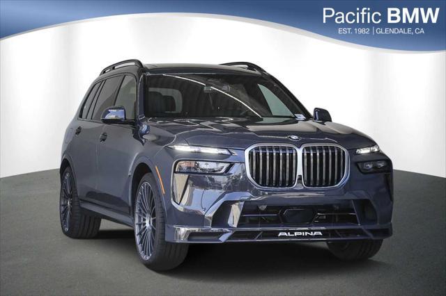 new 2025 BMW X7 car, priced at $159,595