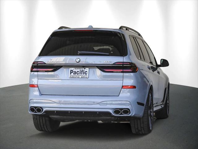 new 2025 BMW X7 car, priced at $158,295