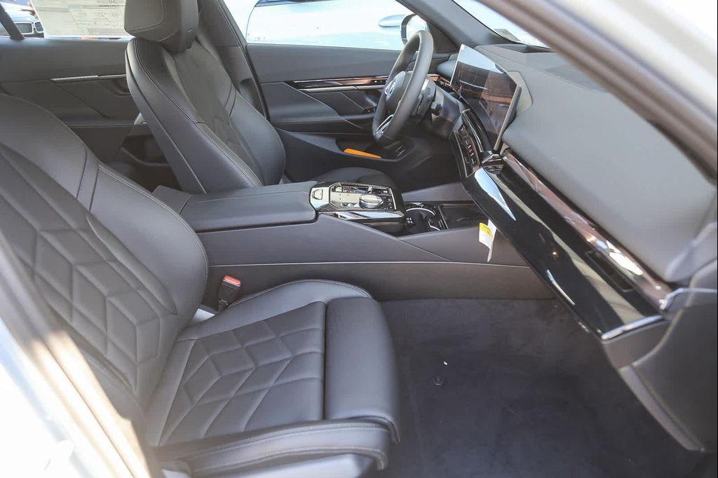 new 2026 BMW 550e car, priced at $81,090