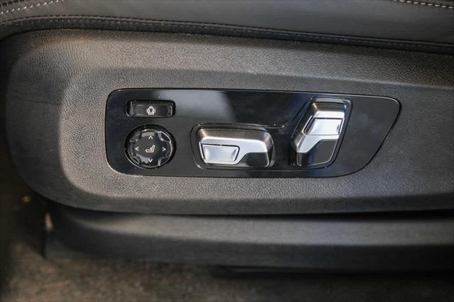 new 2025 BMW X7 car, priced at $159,145