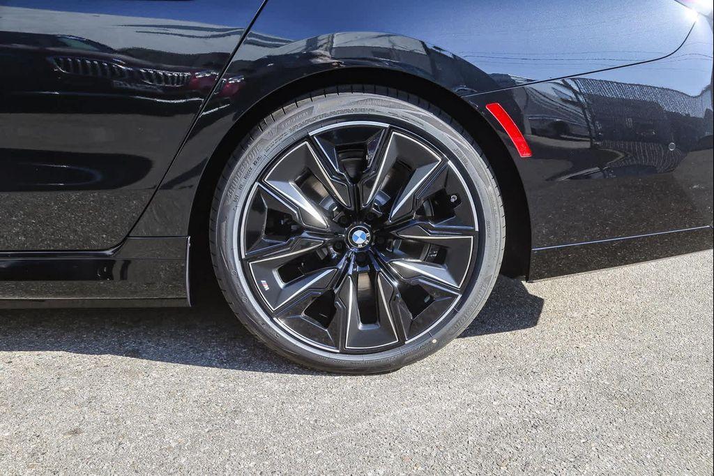 new 2026 BMW i7 car, priced at $129,930
