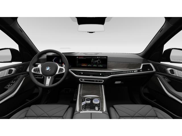 new 2026 BMW X7 car, priced at $93,365