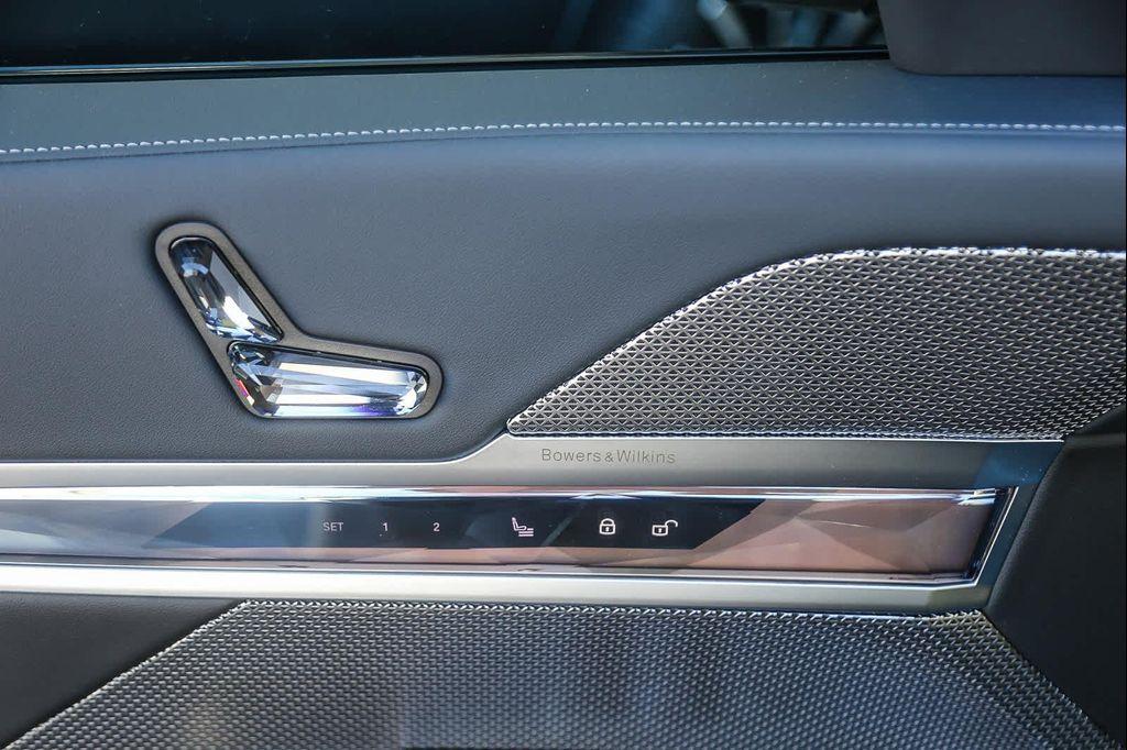 new 2026 BMW i7 car, priced at $113,125