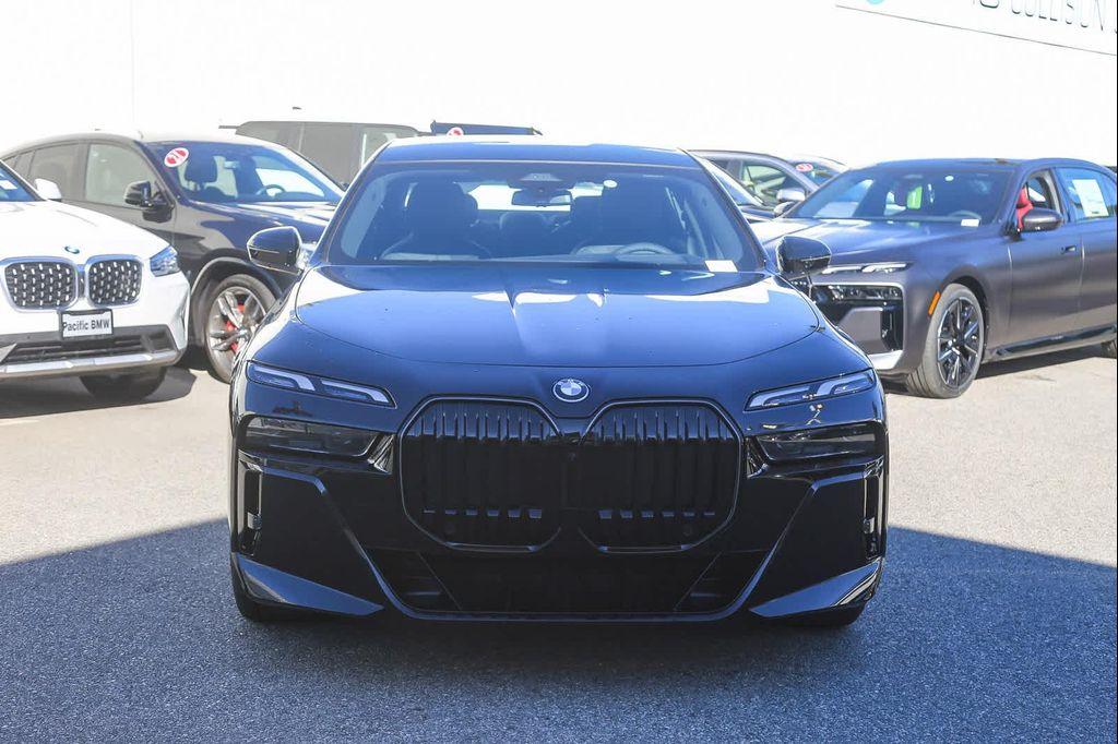 new 2026 BMW i7 car, priced at $113,125