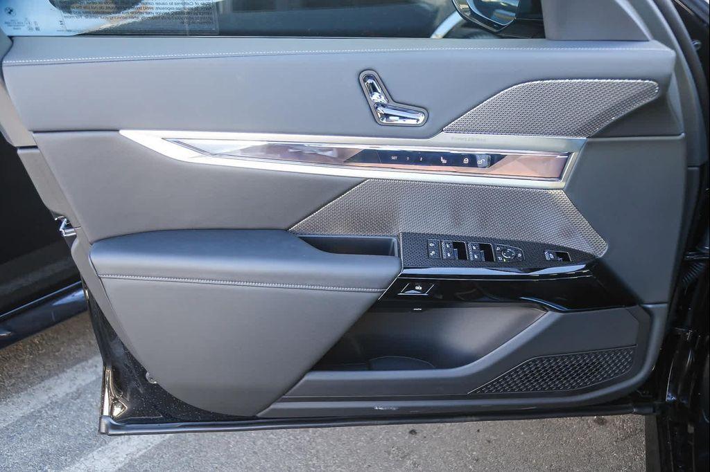 new 2026 BMW i7 car, priced at $113,125