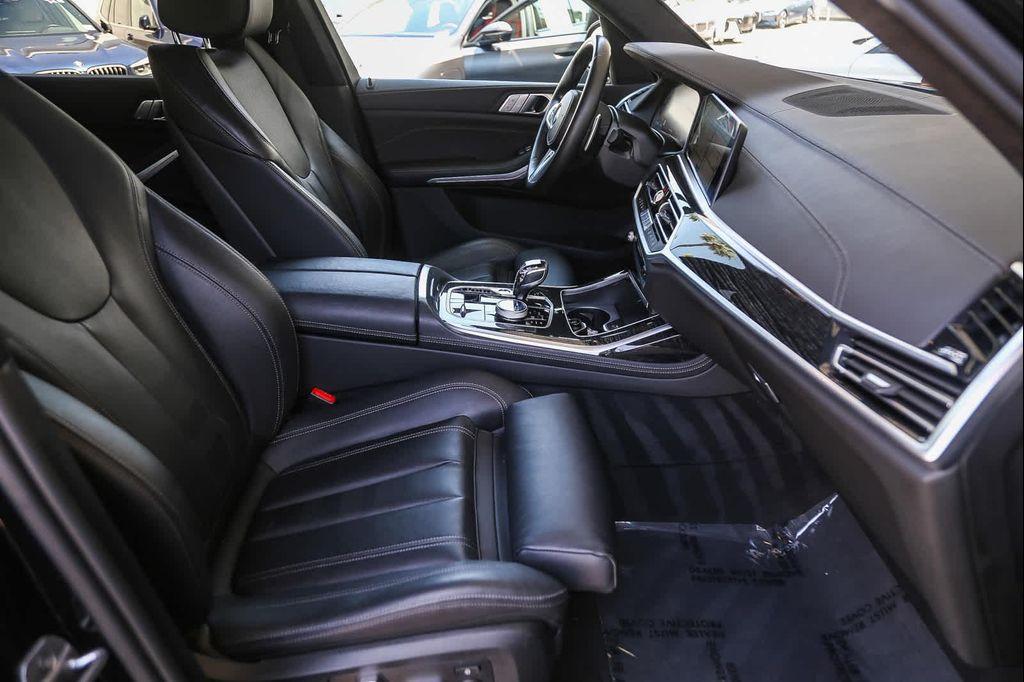 used 2022 BMW X7 car, priced at $54,881