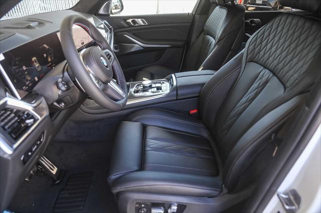new 2026 BMW X7 car, priced at $119,690