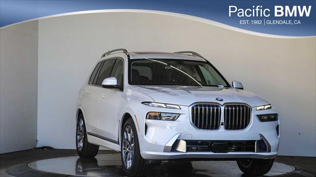 new 2025 BMW X7 car, priced at $89,025