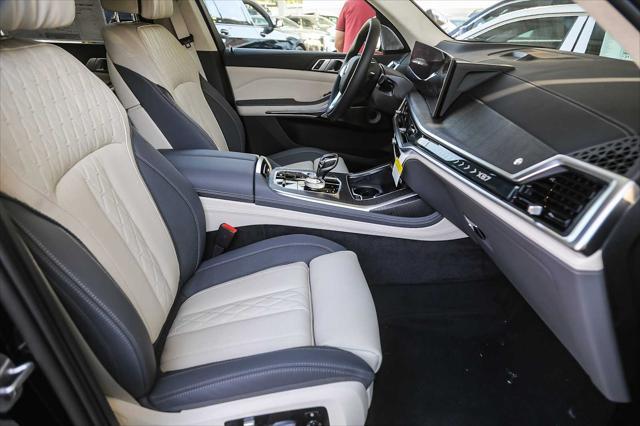 new 2026 BMW ALPINA XB7 car, priced at $163,475