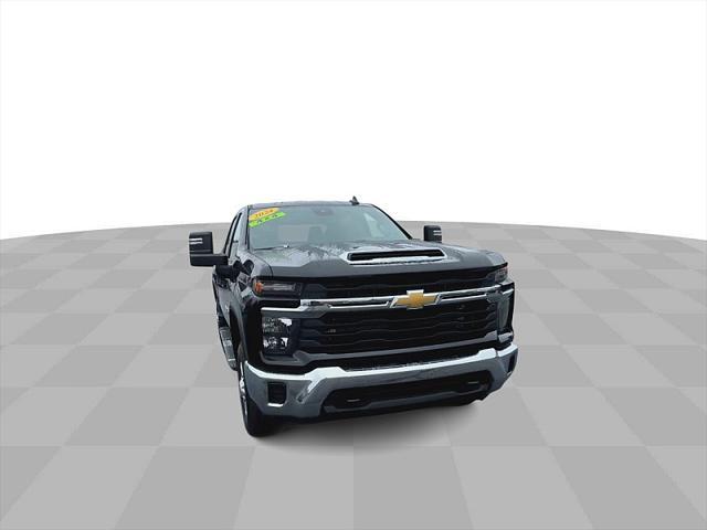 used 2024 Chevrolet Silverado 2500 car, priced at $59,988