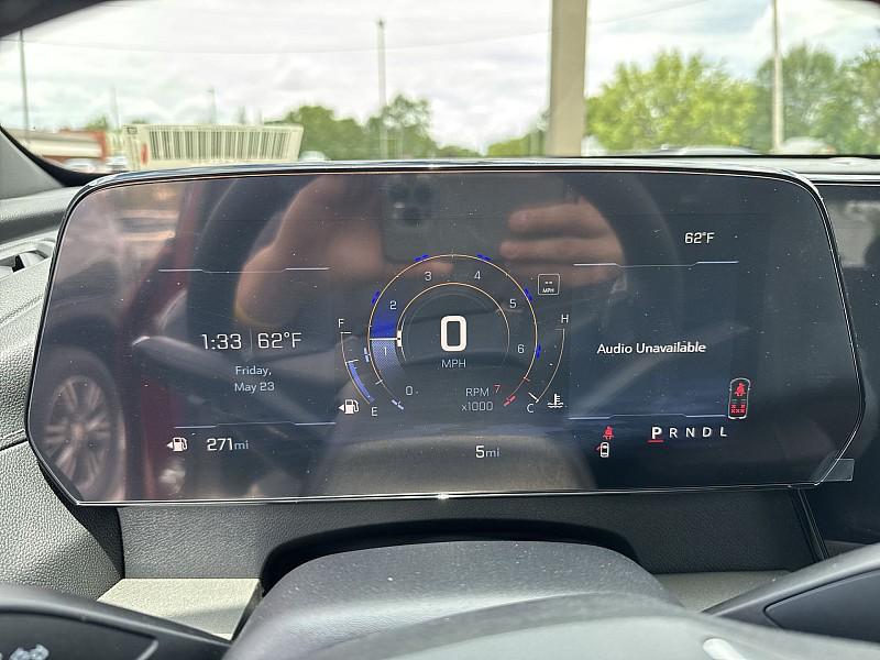 new 2025 Chevrolet Traverse car, priced at $43,865