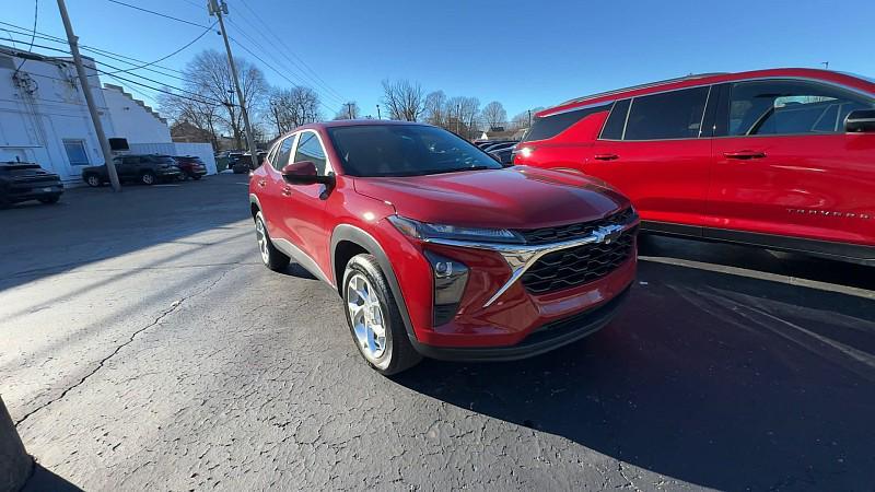 new 2026 Chevrolet Trax car, priced at $25,125