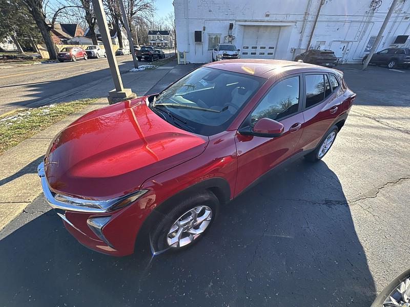 new 2026 Chevrolet Trax car, priced at $25,125