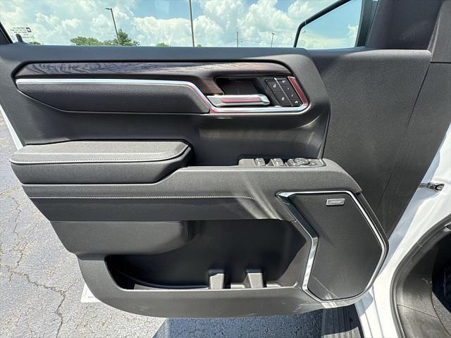 new 2025 GMC Sierra 1500 car, priced at $67,100