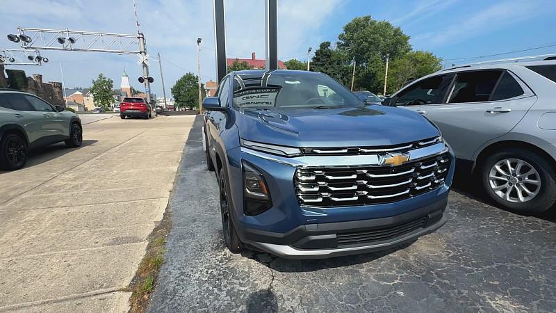 new 2026 Chevrolet Equinox car, priced at $35,010