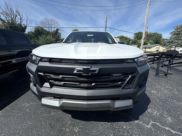 new 2024 Chevrolet Colorado car, priced at $43,955