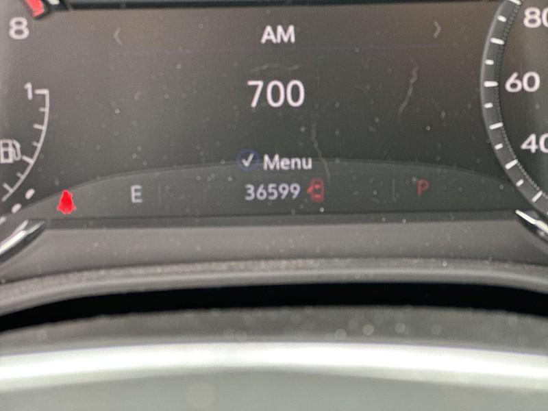 used 2022 Cadillac XT5 car, priced at $30,988