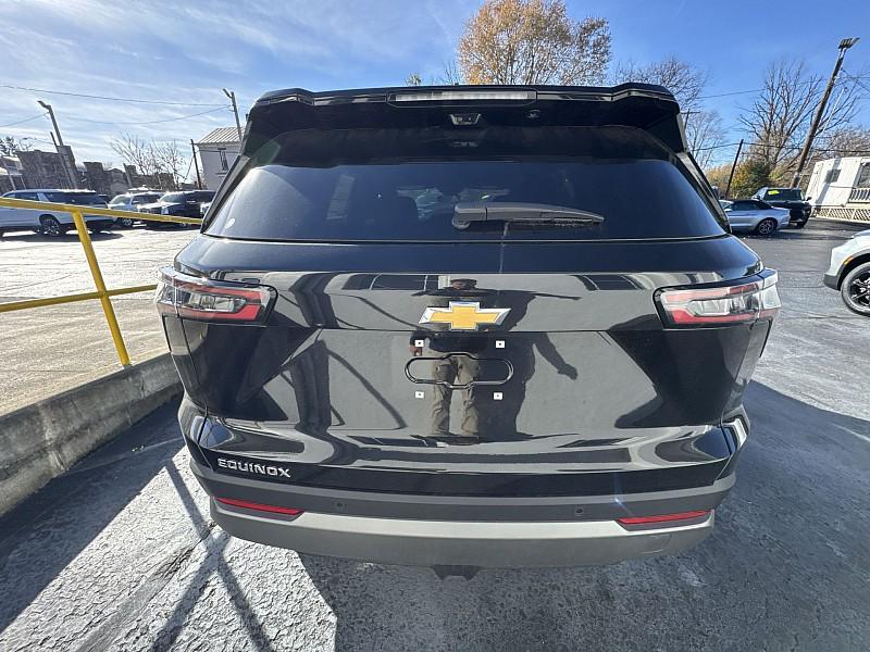 new 2026 Chevrolet Equinox car, priced at $33,815