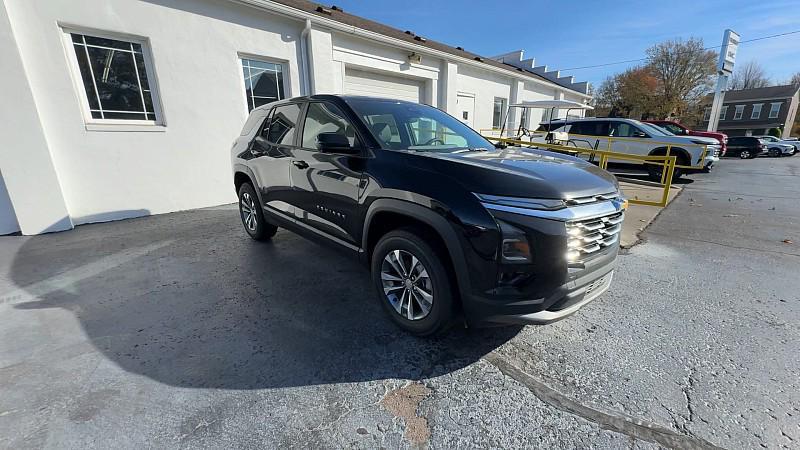new 2026 Chevrolet Equinox car, priced at $33,815