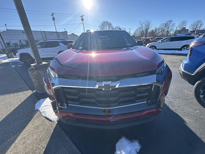 new 2025 Chevrolet Equinox car, priced at $37,595