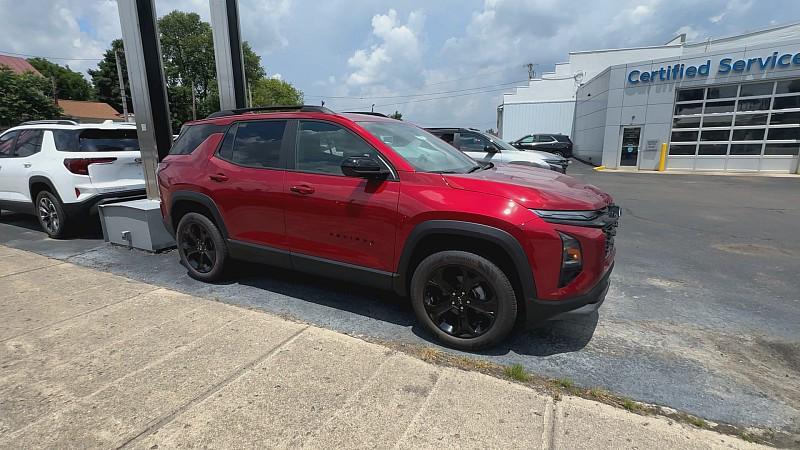 new 2026 Chevrolet Equinox car, priced at $31,535
