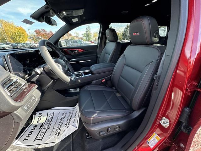 new 2024 Chevrolet Traverse car, priced at $49,330