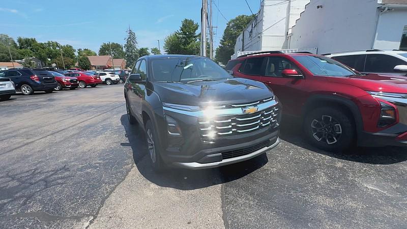 new 2026 Chevrolet Equinox car, priced at $29,995