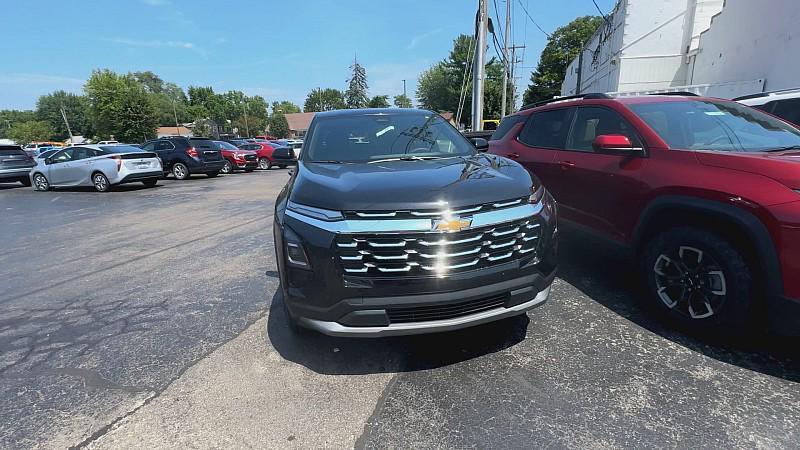 new 2026 Chevrolet Equinox car, priced at $29,995