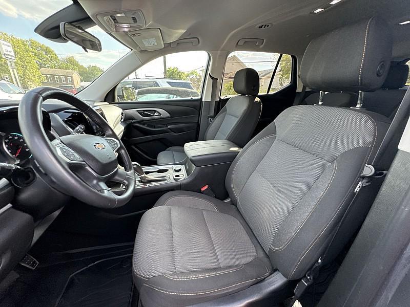 used 2020 Chevrolet Traverse car, priced at $21,988