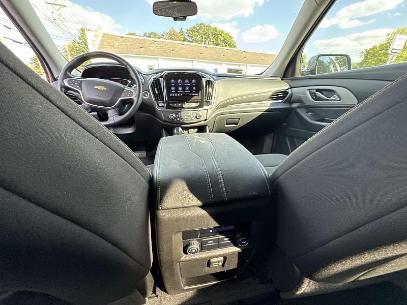 used 2020 Chevrolet Traverse car, priced at $21,988