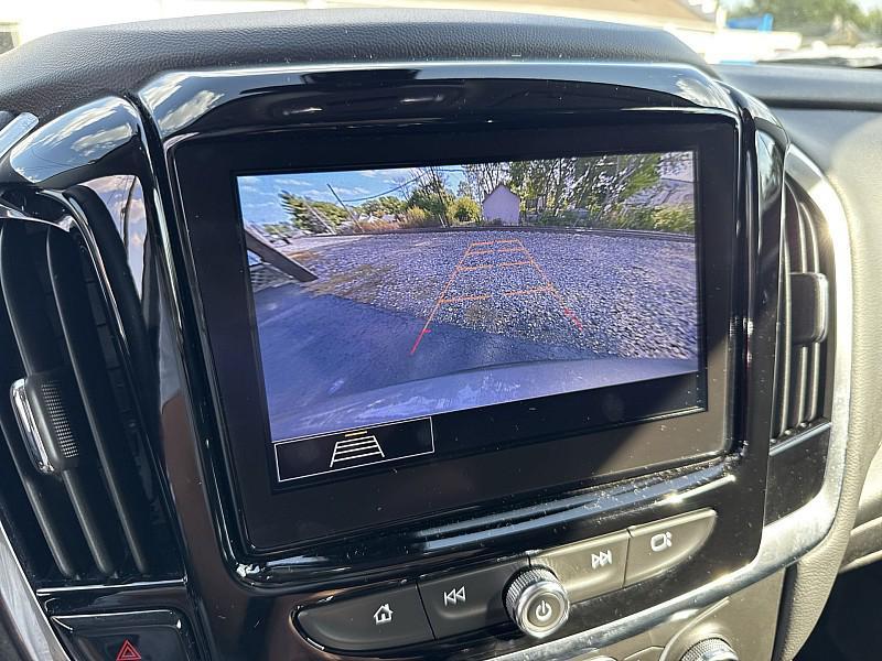 used 2020 Chevrolet Traverse car, priced at $21,988