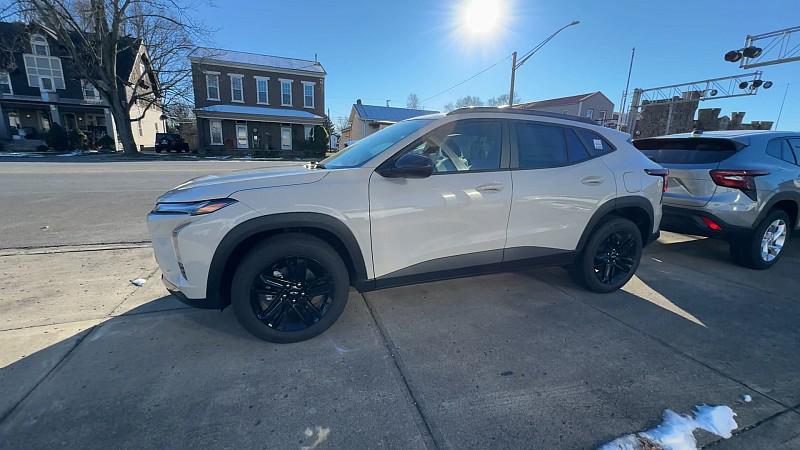 new 2026 Chevrolet Trax car, priced at $28,650